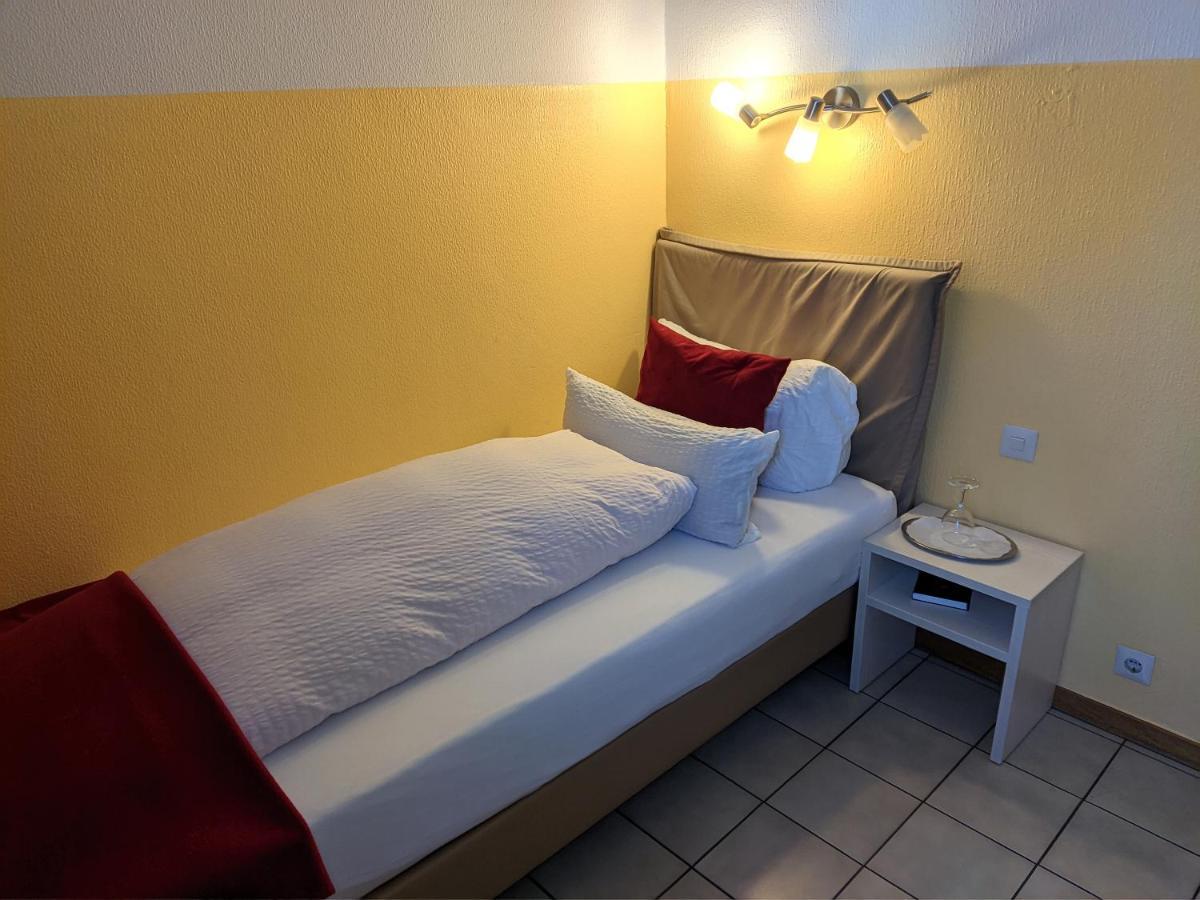 Hotel Rath Schwalmtal  Екстериор снимка