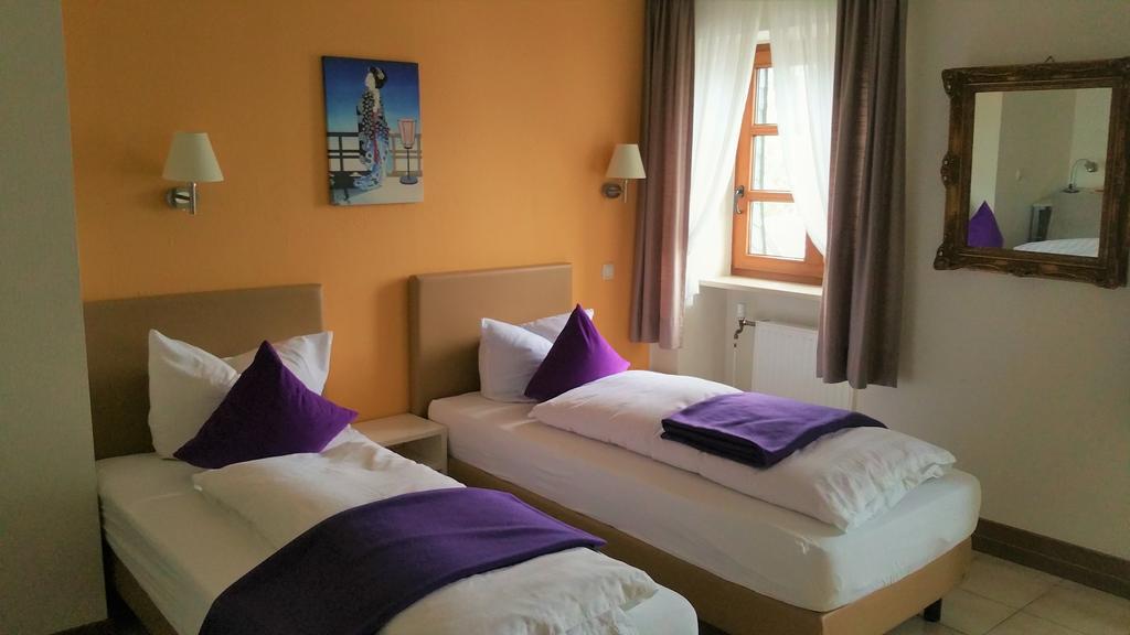 Hotel Rath Schwalmtal  Екстериор снимка