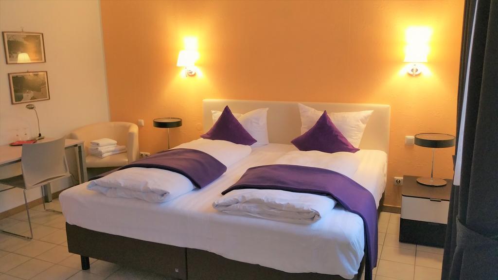 Hotel Rath Schwalmtal  Екстериор снимка